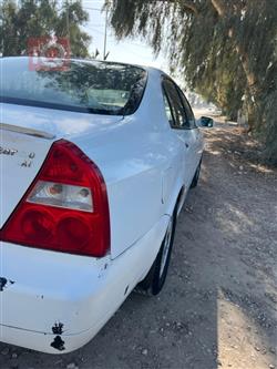 شيري إيستار